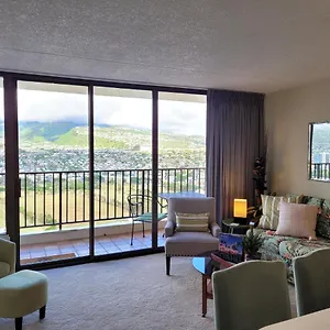 Mauka At The Waikiki Banyan Apartment