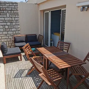 Appartement Entre Terre Et Plein Centre Terrasse