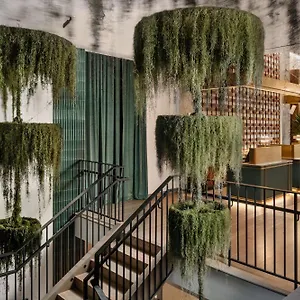 Arlo Midtown מלון
